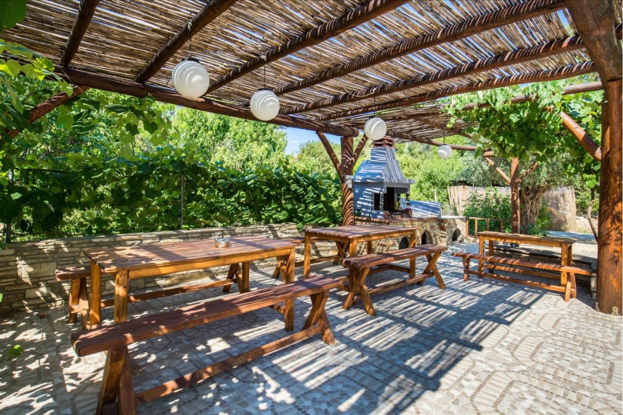 Haus Sofi Hotel Pefkari Exterior photo